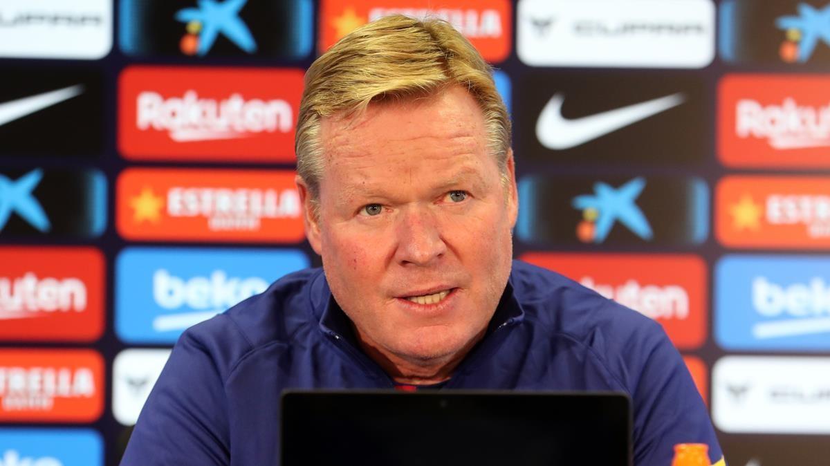 Koeman, en una rueda de prensa en la ciudad deportiva del Barça en Sant Joan Despí. Koeman, en una rueda de prensa en la ciudad deportiva del Barça en Sant Joan Despí.