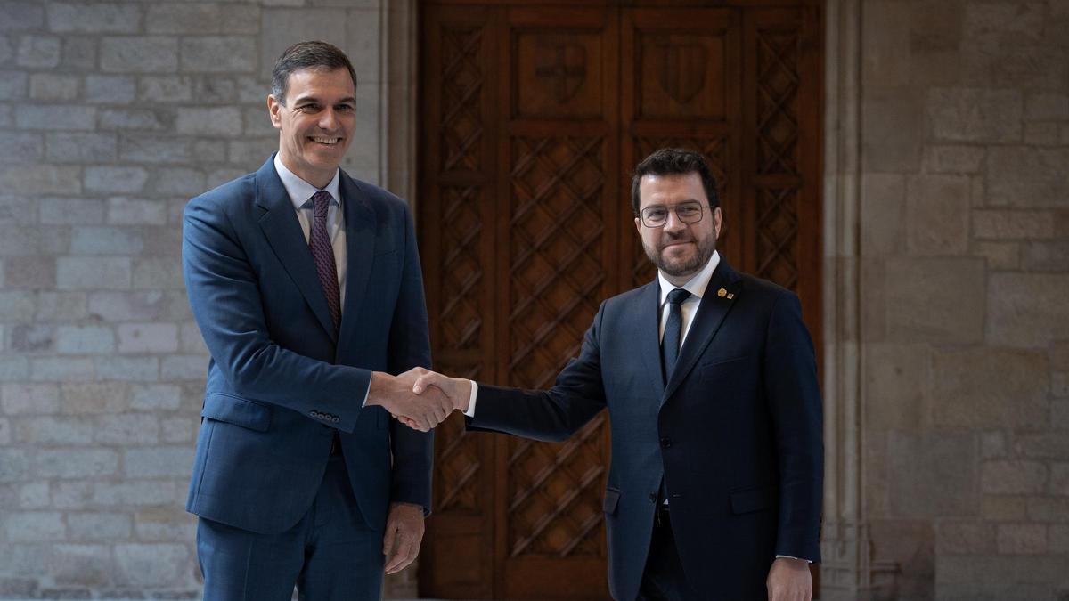 Pedro Sánchez y Pere Aragonès este jueves en el Palau de la Generalitat.