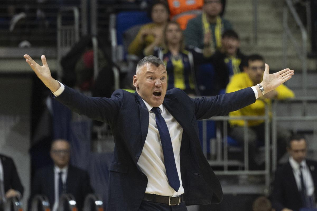 El entrenador del Fenerbahce, Saras Jasikevicius