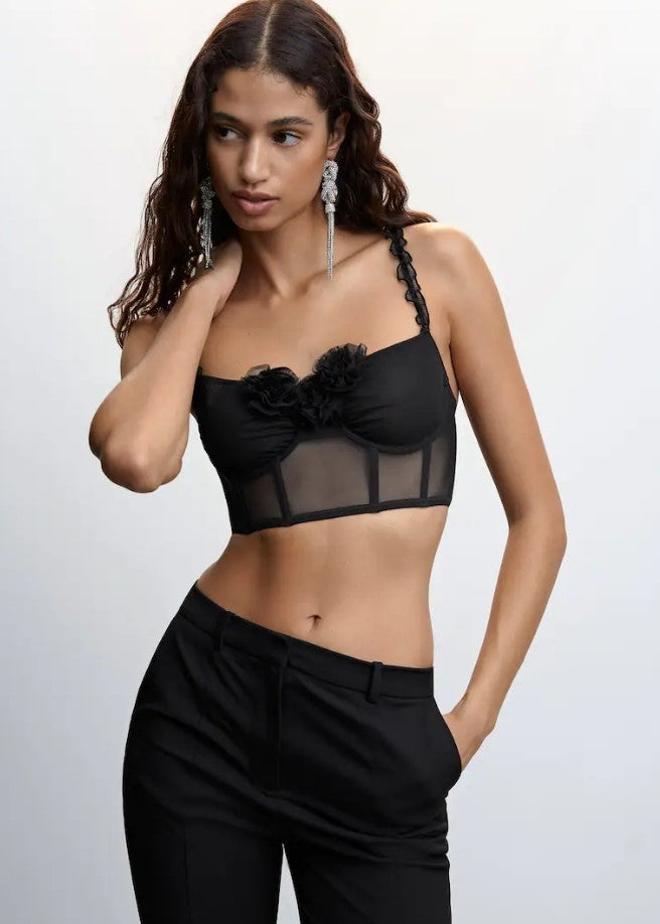 Top corsetero con semitransparencias de Mango