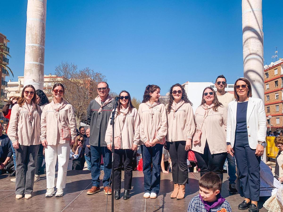 La fallera mayor y la alcaldesa, entre los asistentes al evento