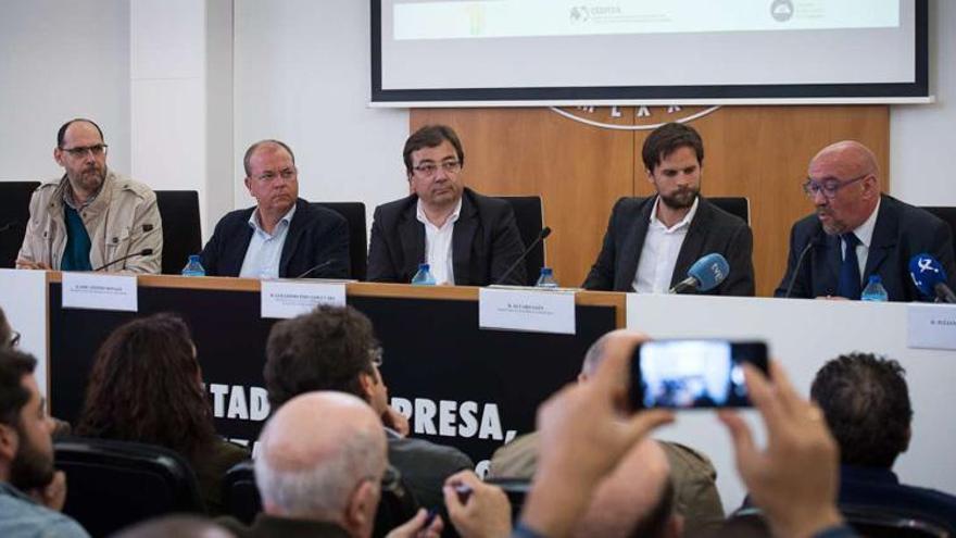 Vara aboga por una reforma constitucional como salida a llamado &quot;problemas territorial&quot;