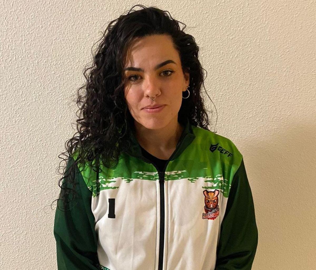 Raña es la preparadora física de los equipos del Basketdeza.