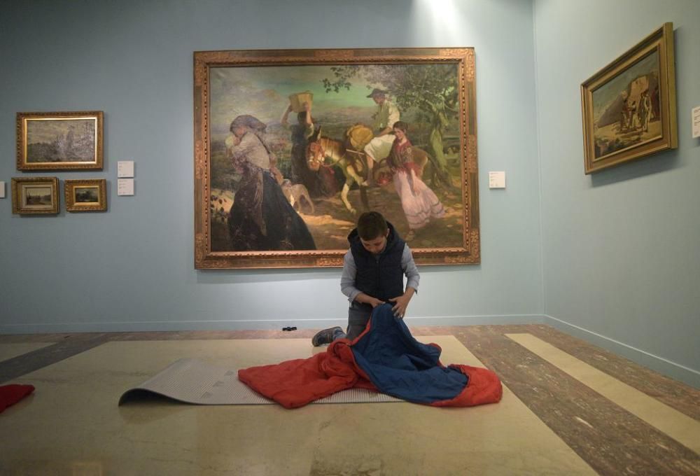 'Noche en los museos' con niños en el Mubam