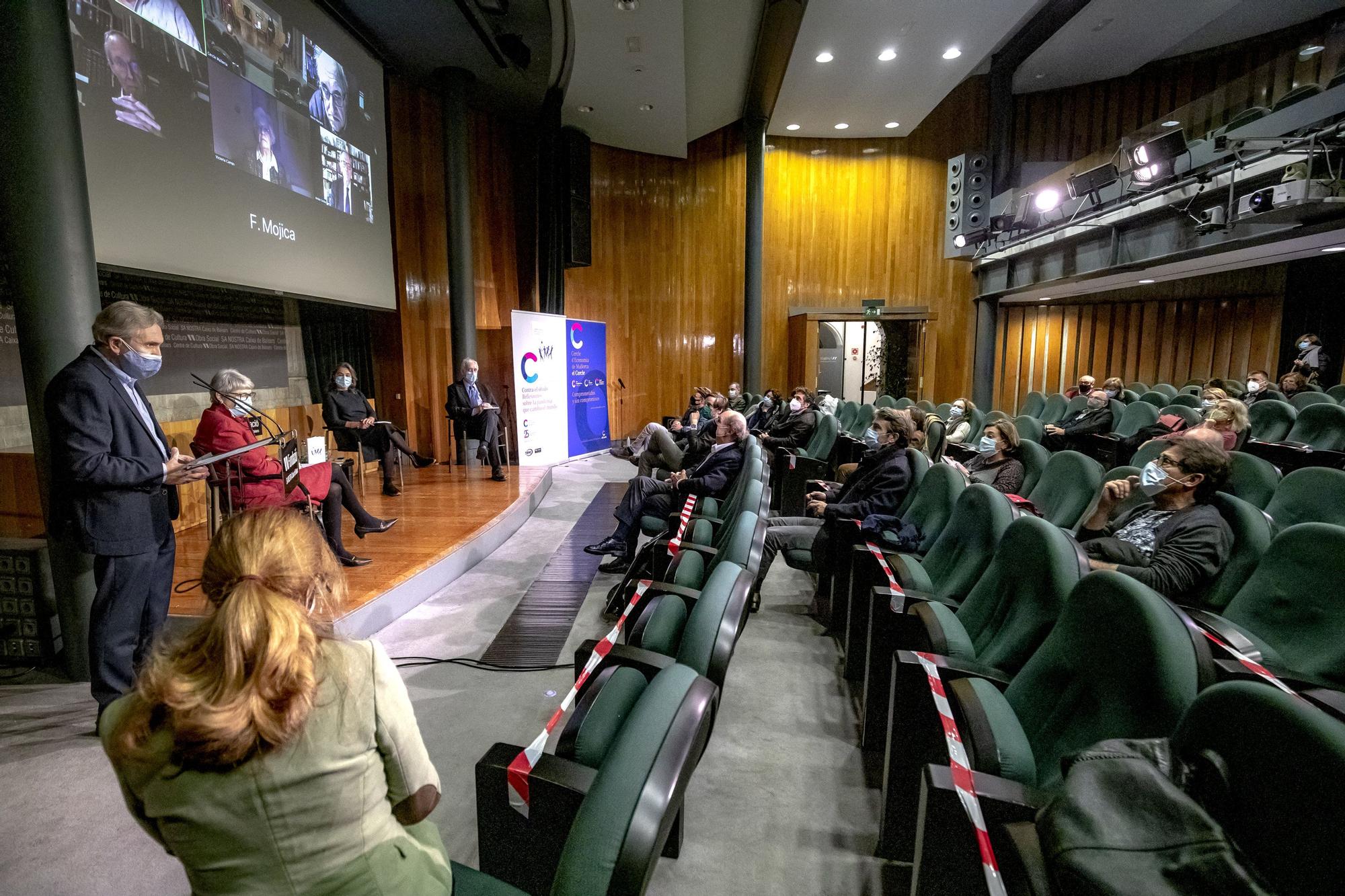 Once personalidades explican en un libro sus «miedos y esperanzas» sobre la pandemia