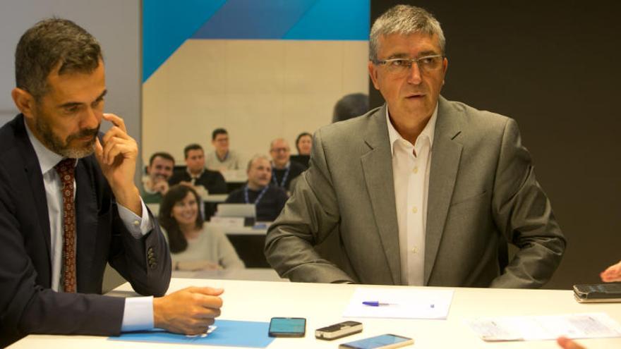 El presidente de Fundesem, Cayetano Sánchez Butrón, y el conseller de Economía, Rafa Climent.