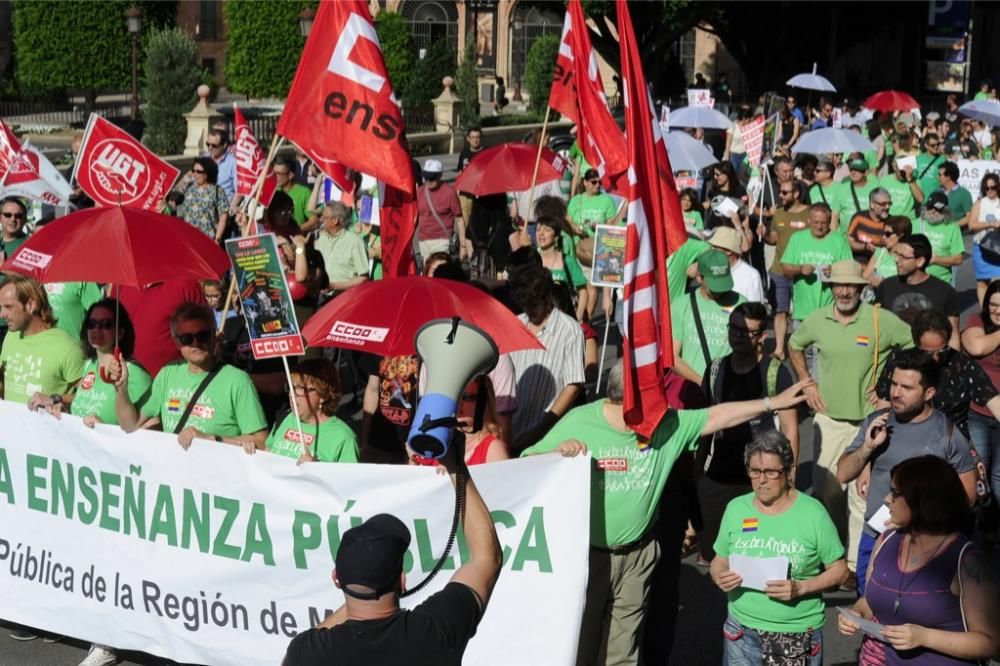 La protesta de educación en Murcia, en imágenes