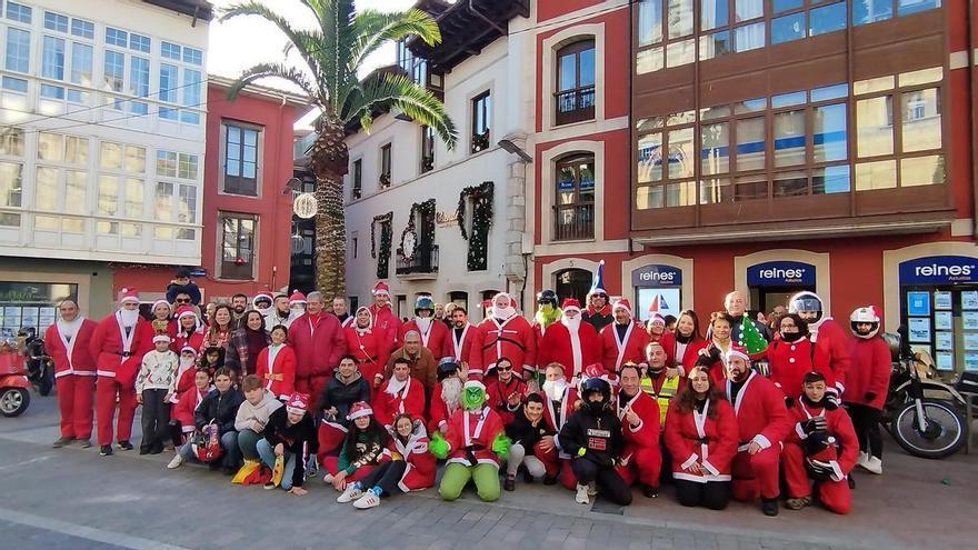 ¿Que es una &quot;Papanoelada motera&quot; como la que se ha celebrado en Llanes?