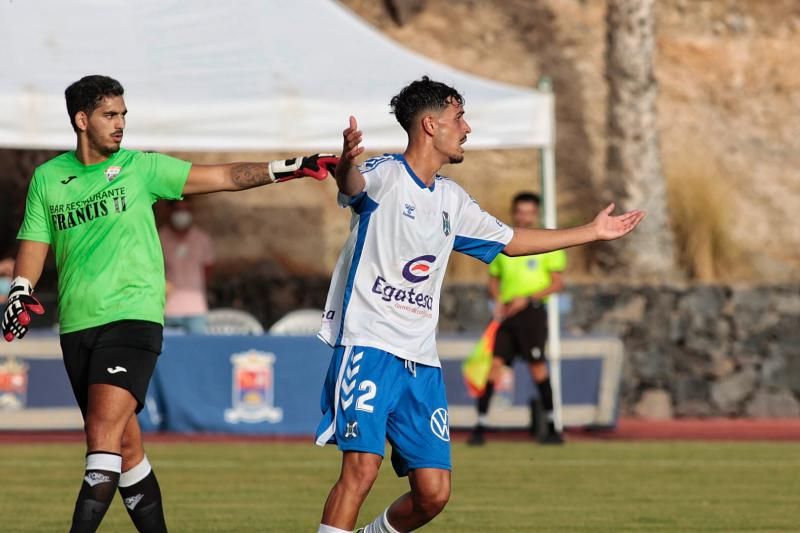 Primer partido amistoso del CD Tenerife, contra el Águilas