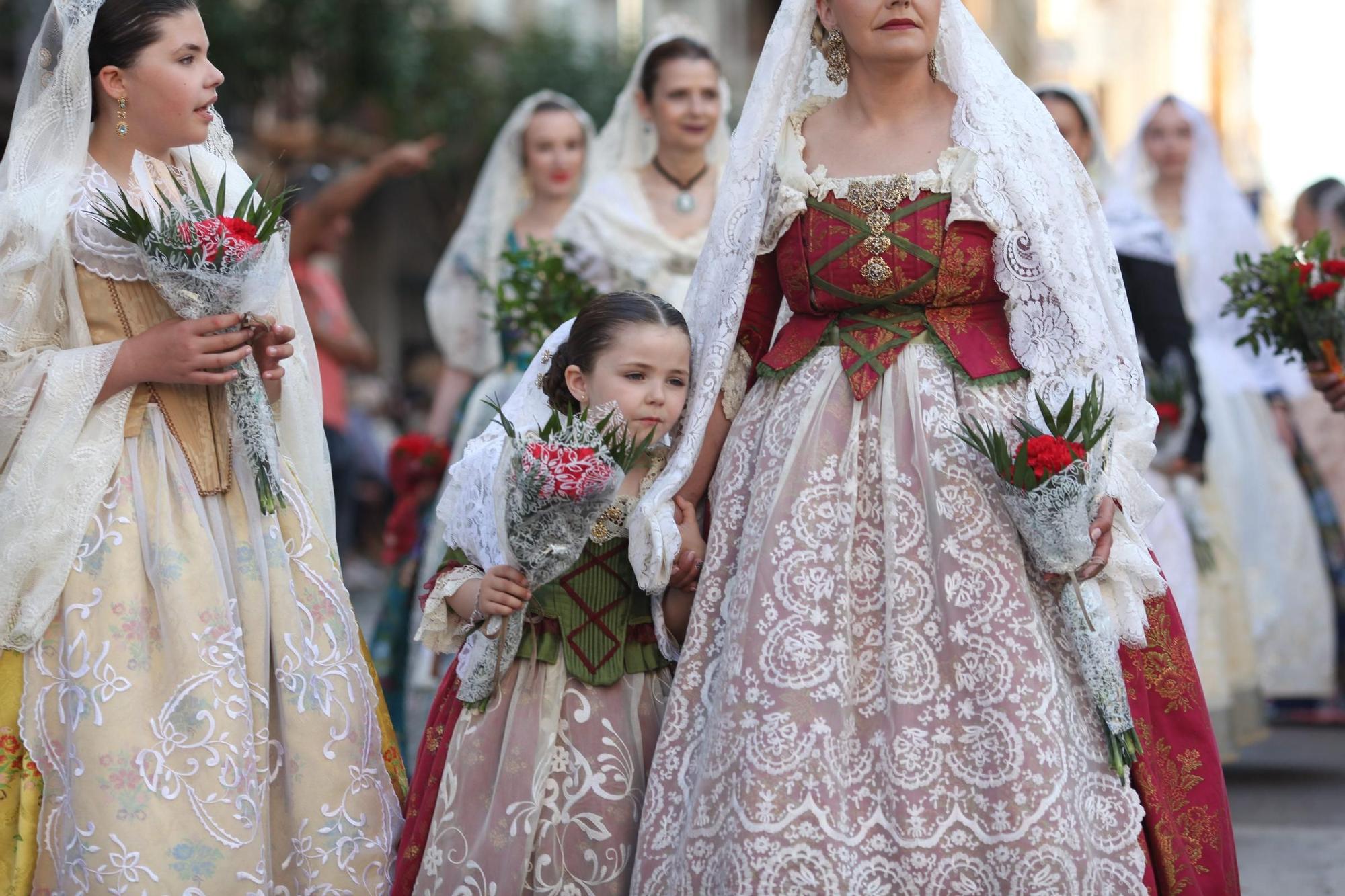 Galeria de fotos de l'ofrena de flors a Sant Pasqual en Vila-real