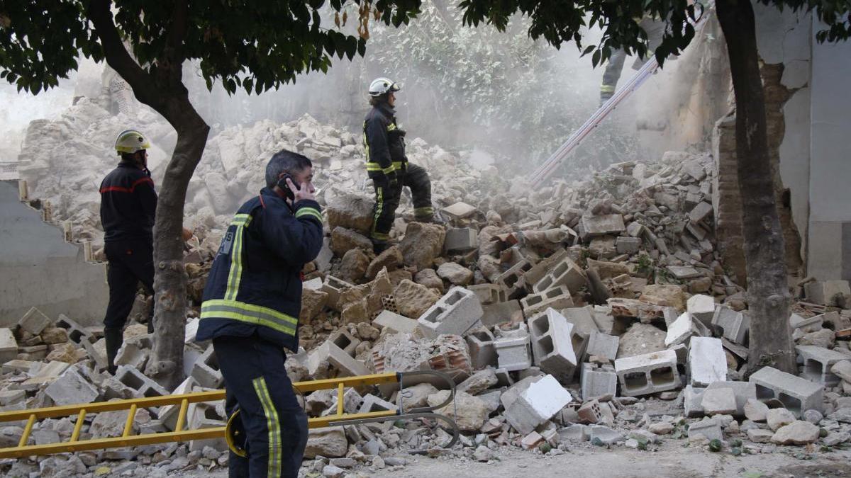 Adelante Andalucía achaca el derrumbe de la muralla a la falta de inversión de la Junta