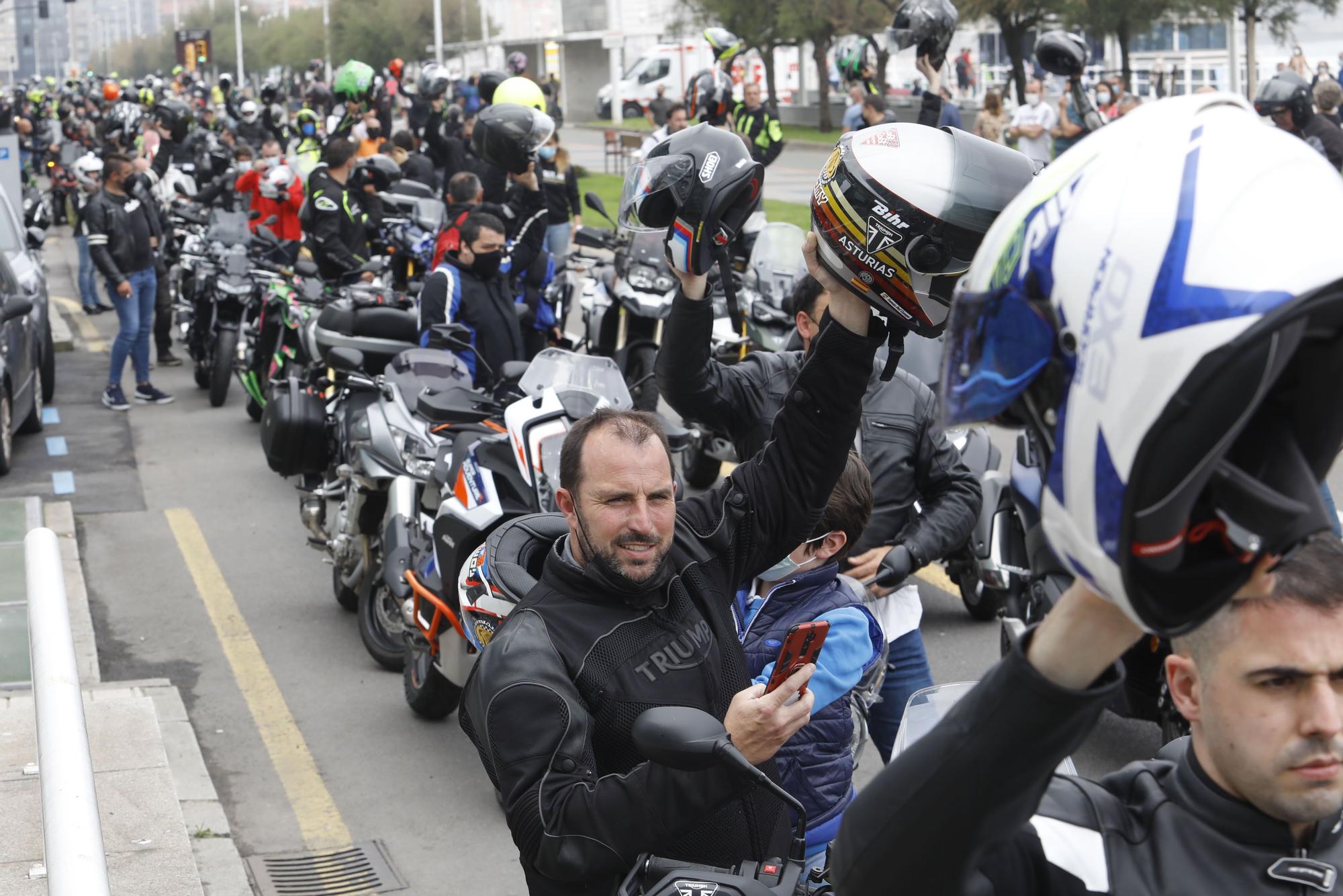 Concentración motos en Gijón