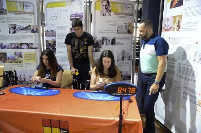 CAMPEONATO DE CUBO DE RUBIK EN ELDER