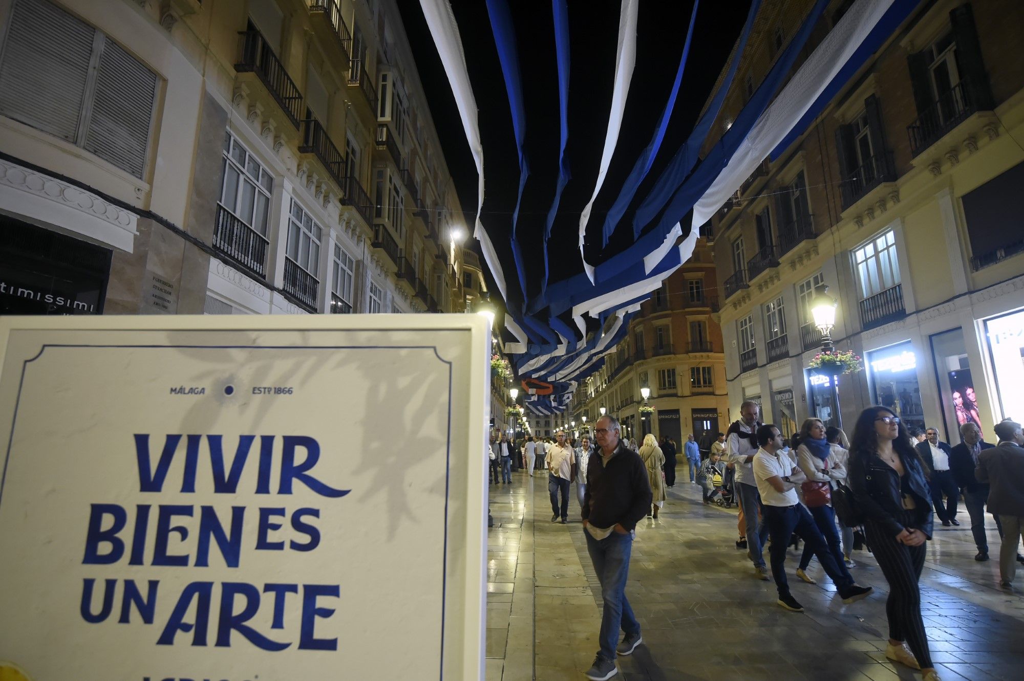 Málaga vive una nueva edición de La Noche en Blanco