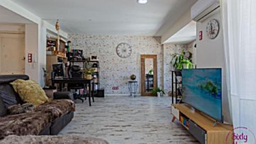 112.000 € Venta de piso en Torrero-La Paz (Zaragoza) 80 m2, 2 habitaciones, 1 baño, 1.400 €/m2, 4 Planta...