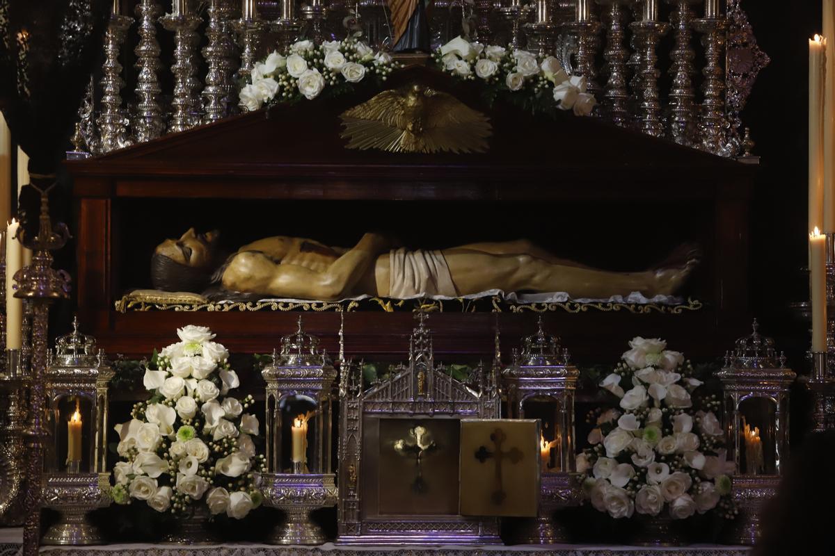 Exposición de los titulares del Sepulcro en la iglesia del Cister