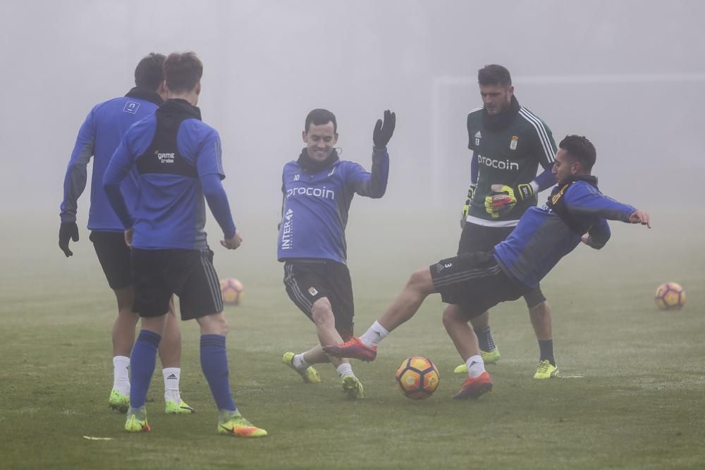 Entrenamiento a puerta abierta del Real Oviedo