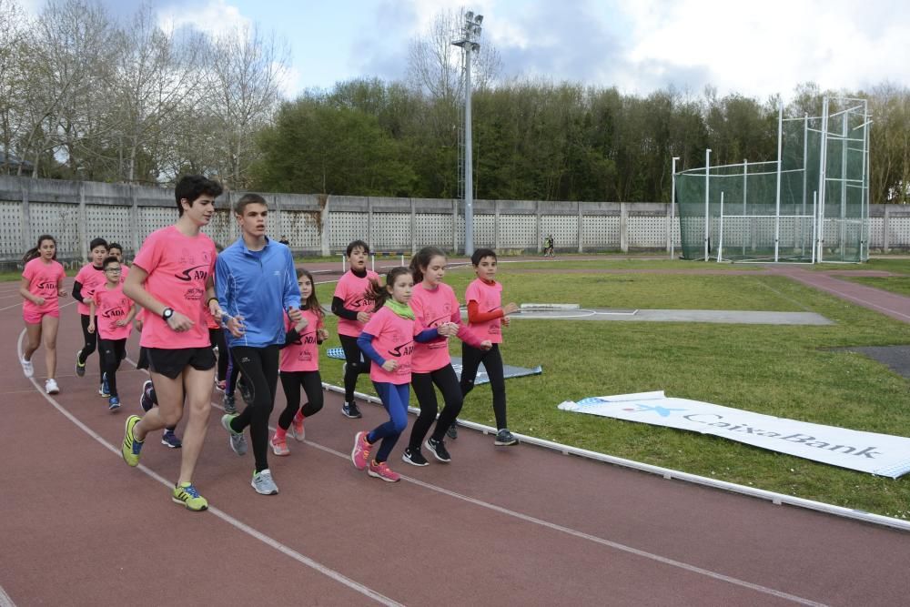 El equipo de la ONCE del Club de Atletismo de Sada