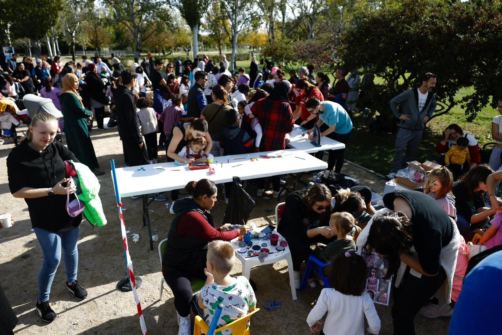 En imágenes | El Parque Oliver de Zaragoza celebra la Fiesta de Otoño