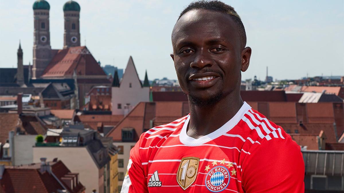 El Bayern de Múnich da la bienvenida a Mané