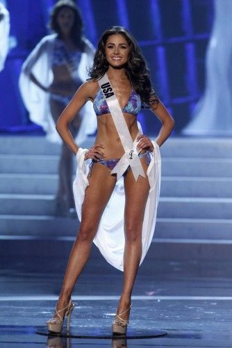 Olivia Culpo superó en el tramo final a la filipina Janine Tugonon y a la venezolana Irene Sofía Esser Quintero y recuperó para Estados Unidos la corona de Miss Universo, 15 años después del último triunfo de su país, cuando en 1997 fue proclamada ga