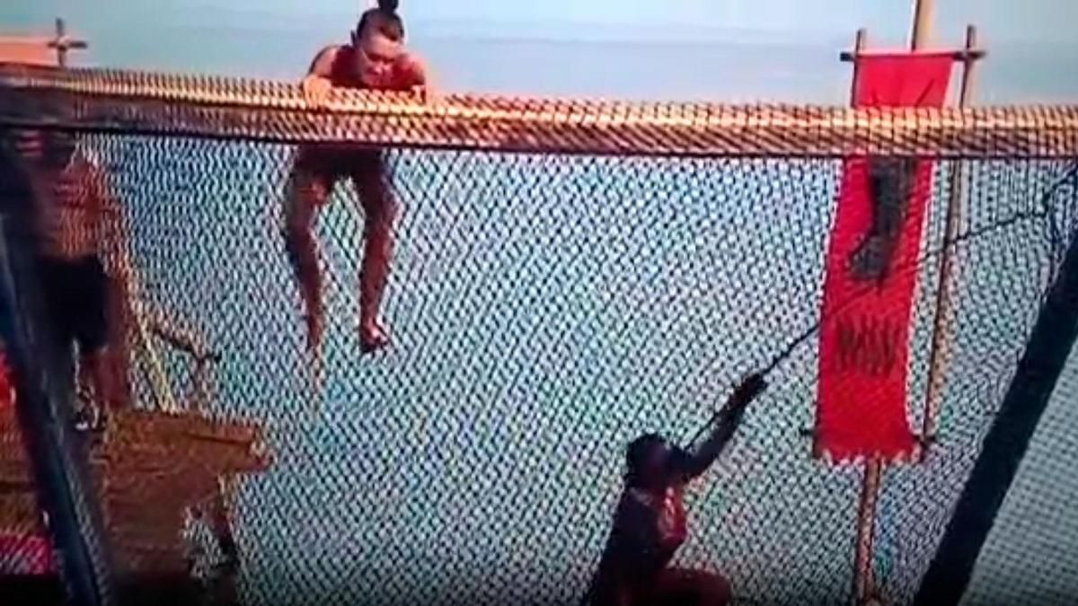DESCUIDO ADARA SUPERVIVIENTES | Polémica tras el momento más embarazoso de  Supervivientes: Adara pierde el bikini y Telecinco no corta
