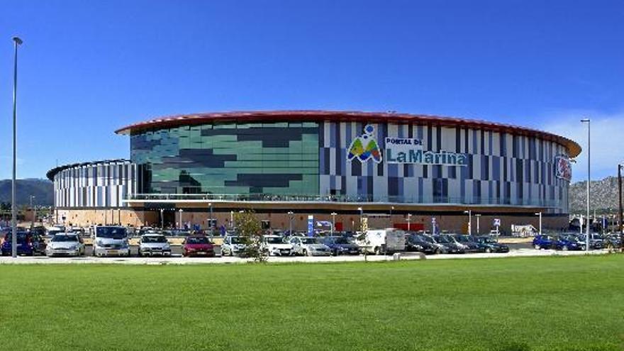 Centro Comercial Portal de la Marina.