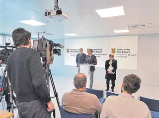 El Govern busca alternativas al alojamiento de docentes en hoteles