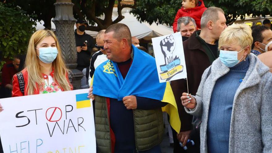 Manifestación de ucranianos en Córdoba al inicio de la guerra.