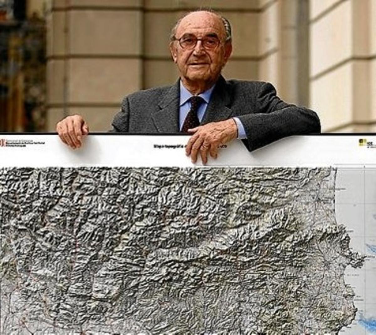 Albert Serratosa. Albert Serratosa.