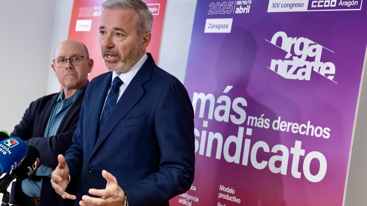 Azcón, este miércoles, antes de su intervención en el XIV Congreso de CCOO Aragón.