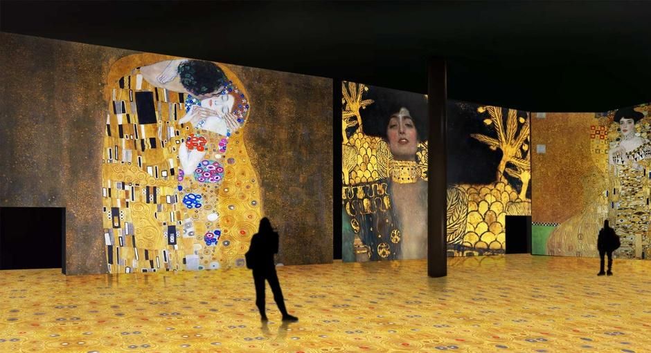 Inauguración de la exposición 'El oro de Klimt' en Muelle Uno.