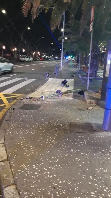 Circula ebrio y destroza un semáforo en Tenerife