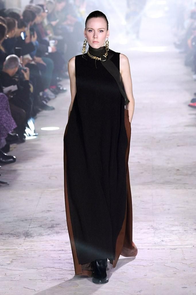 Sacai