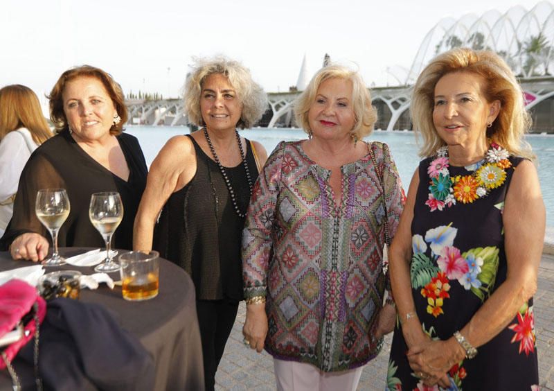 Hortensia Herrero y Jaume Plensa inauguran la exposición de esculturas del barcelonés en la Ciudad de las Artes