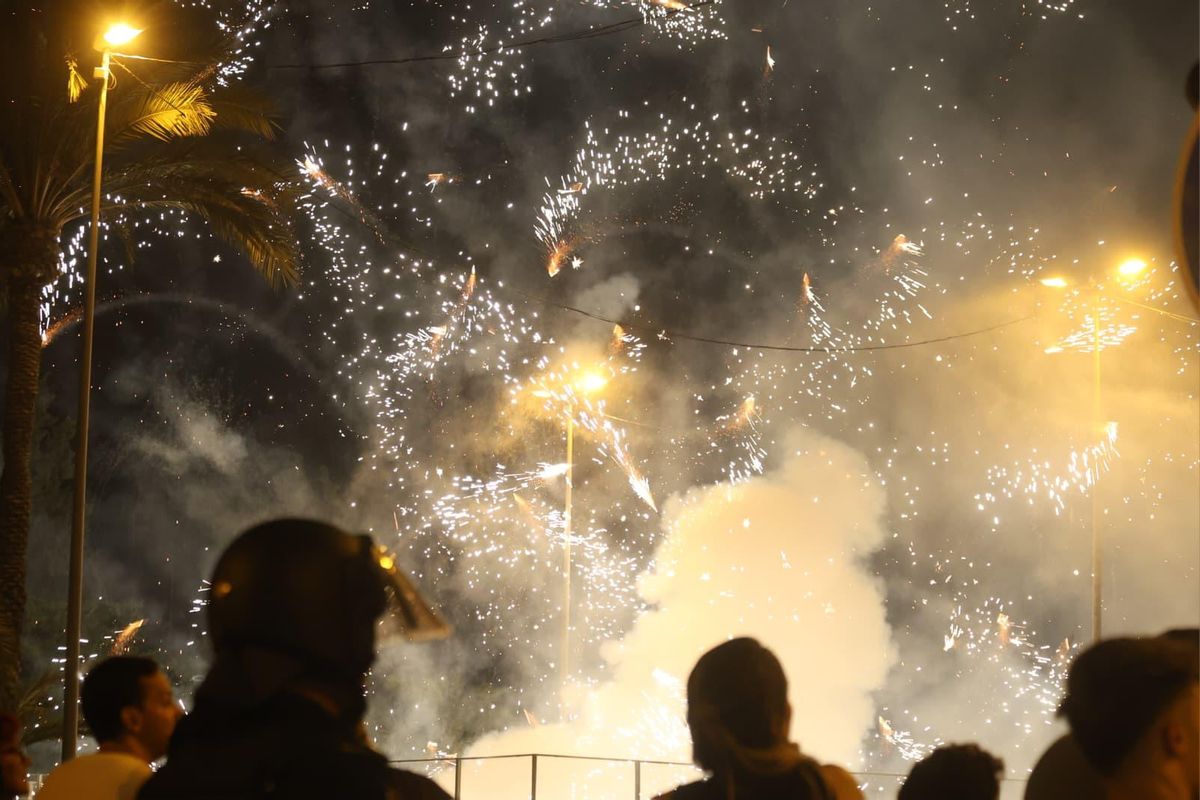 Las carretillas vuelan esta noche en Elche