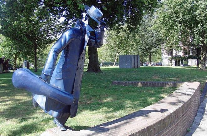 Blue Violinist, Amsterdam