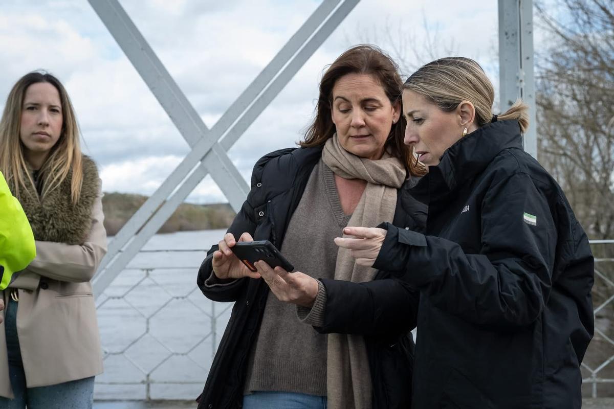 Fotogalería | María Guardiola visita las zonas afectadas por las inundaciones en Coria