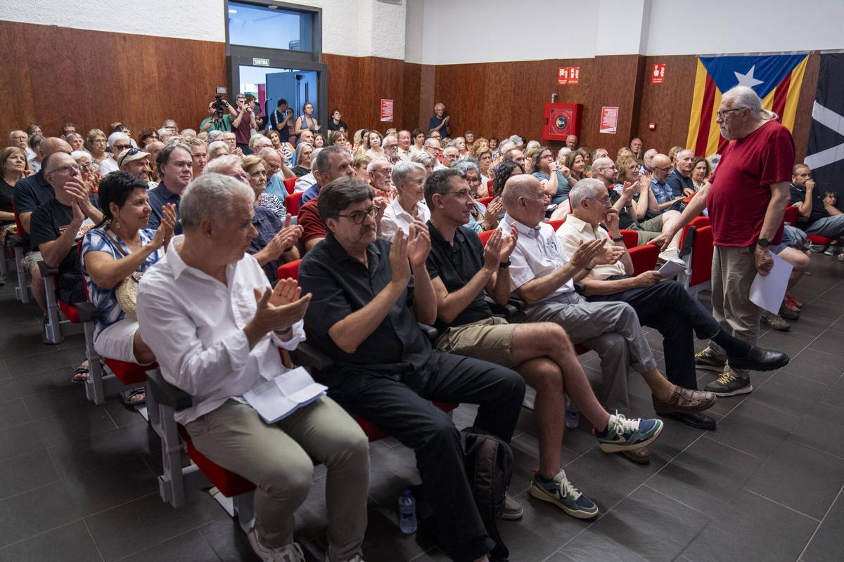 Així va ser l'acte en homenatge al mossèn Armengou