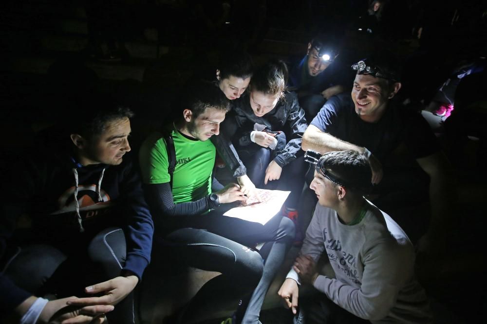 Doscientas personas participan esta noche en un rastrexo de temática bélica organizado por "Teleco"