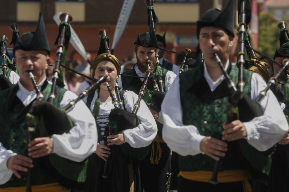 Procesión marinera en San Juan de la Arena