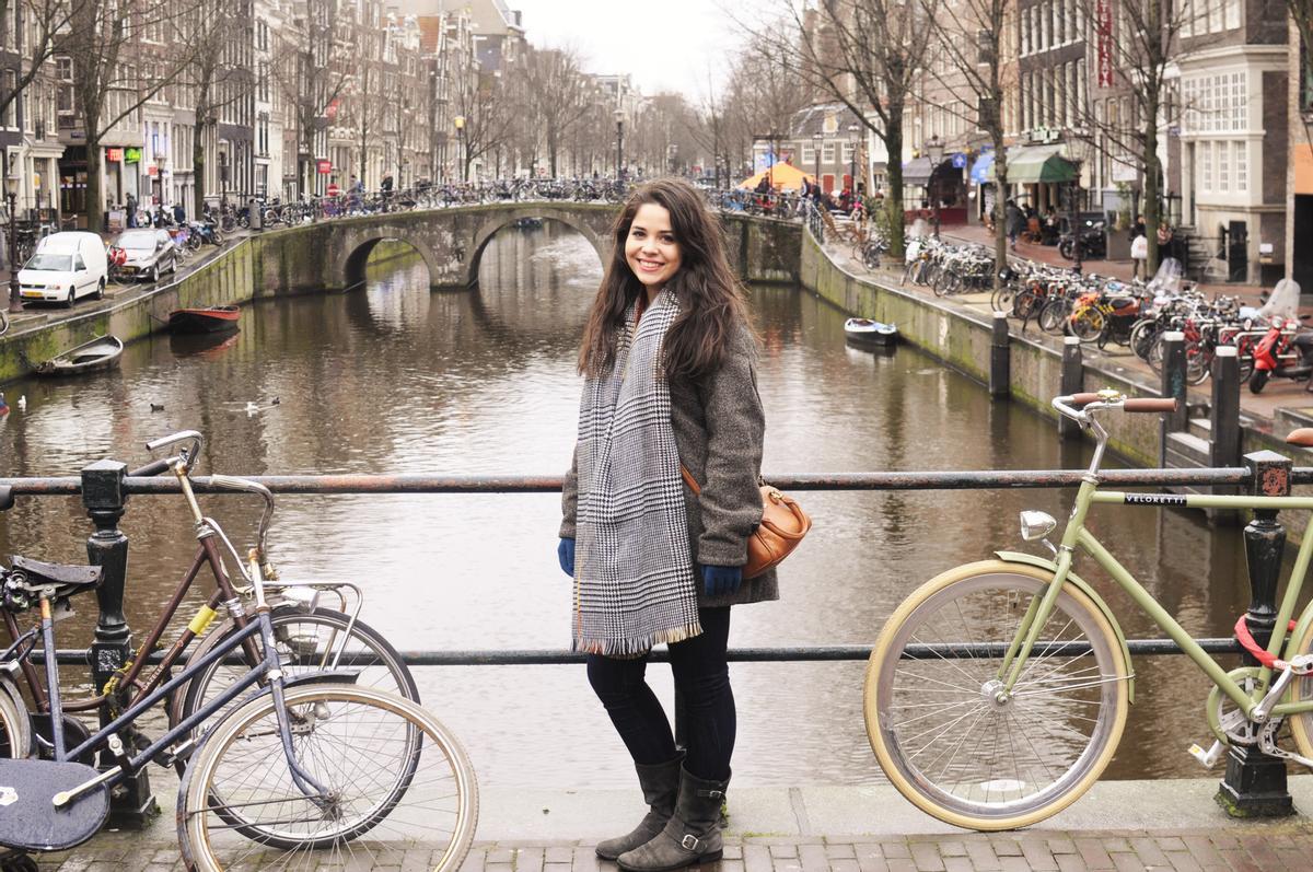 ... Amsterdam... ... Amsterdam...