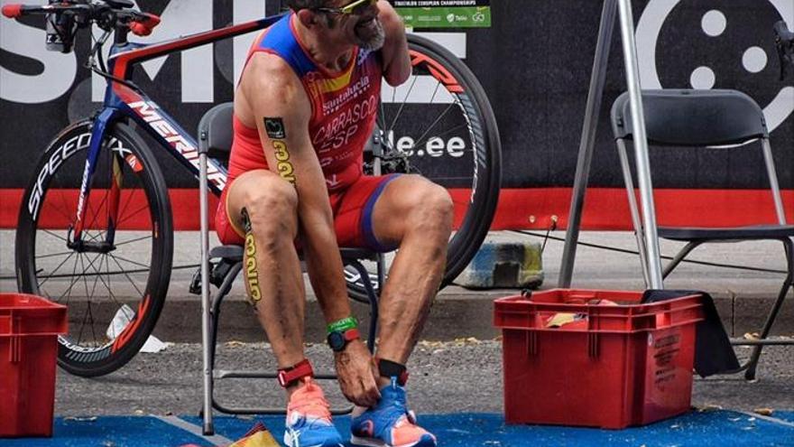 Quini Carrasco, quinto en el Europeo de paratriatlón