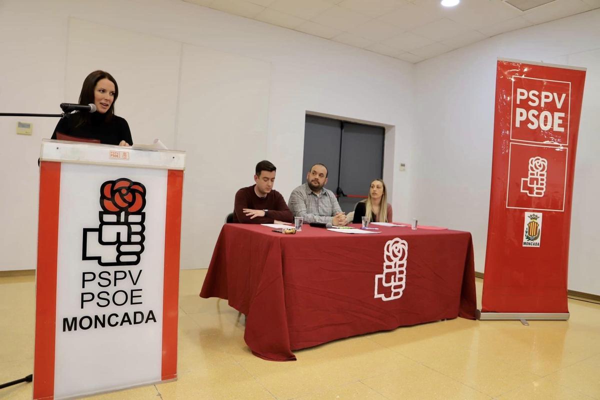 Amparo Orts, en un acto de partido.