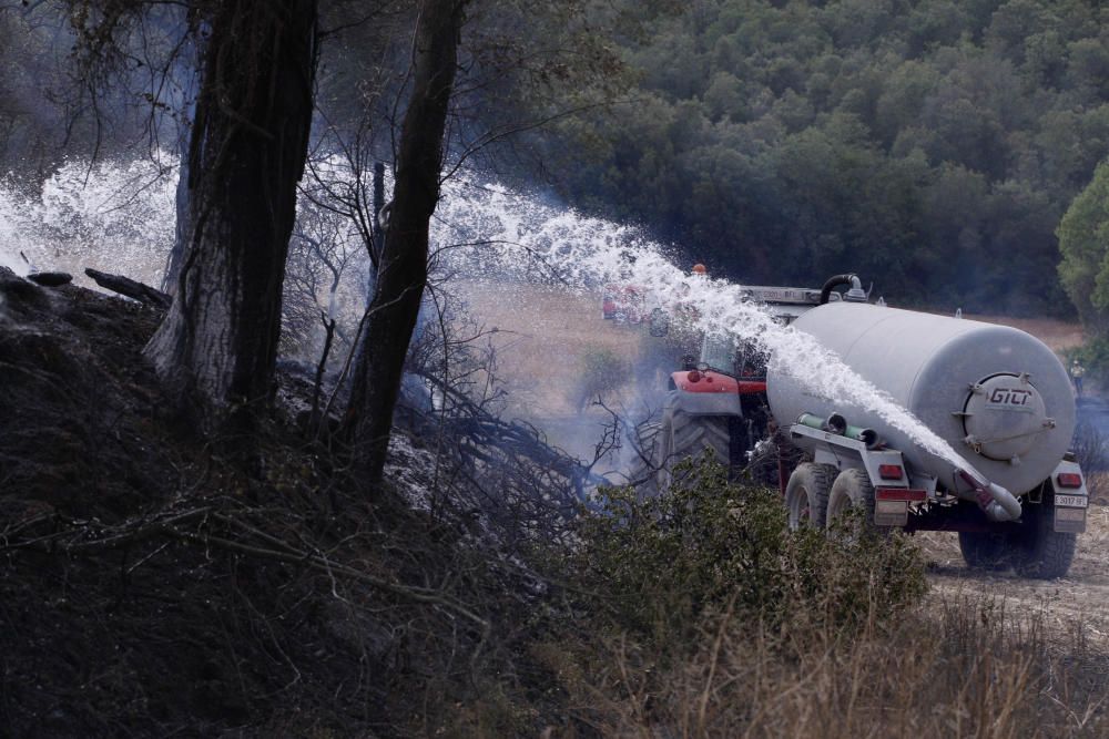 Incendi entre Cruïlles i Monells