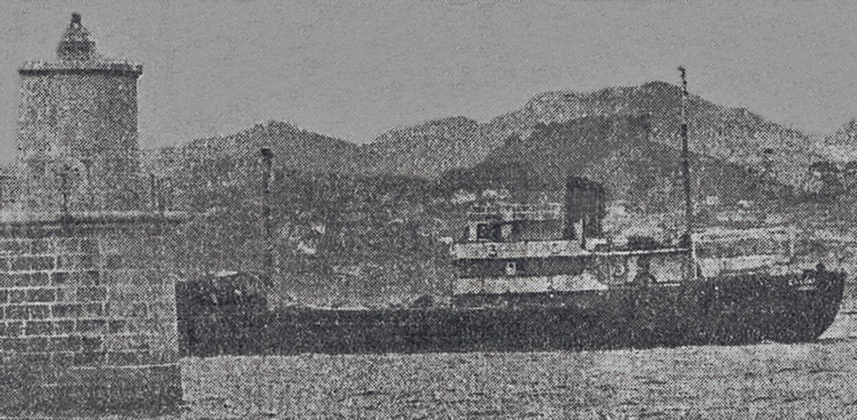 Bou Casoar Agosto 1956 na Borneira. | // ARQUIVO DO AUTOR
