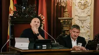 Jácome se jacta de "engañar" a toda la oposición del Concello de Ourense para sacar el bono comercio de 2023