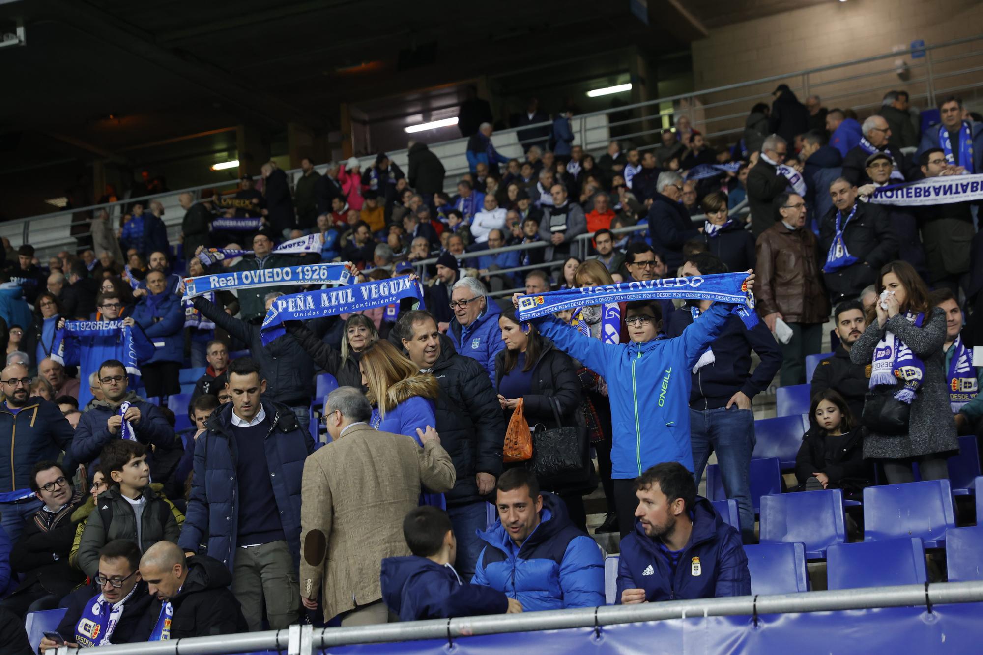 EN IMÁGENES: El Oviedo gana en casa por 1-0 frente al Mirandés