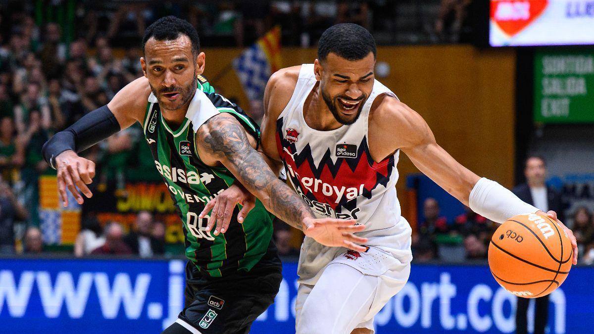 Adam Hanga, ante Baskonia