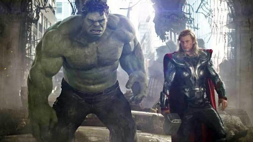 Hulk y Thor en una escena de &quot;Los Vengadores&quot;.